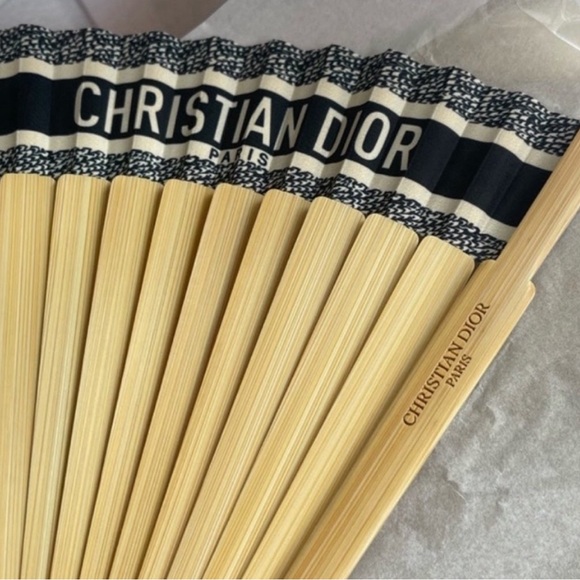 Christian Dior DIORIVIERA Vip
Gift Folding Hand Fan Black
Navy Sensu - Picture 3 of 7